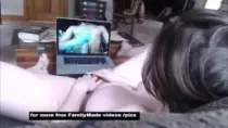 Мужик трахает и снимает на камеру шикарную Бренди Лов и её жопастую подругу - лучшее порно