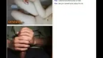 Семейная пара занимается сексом перед видеокамерой